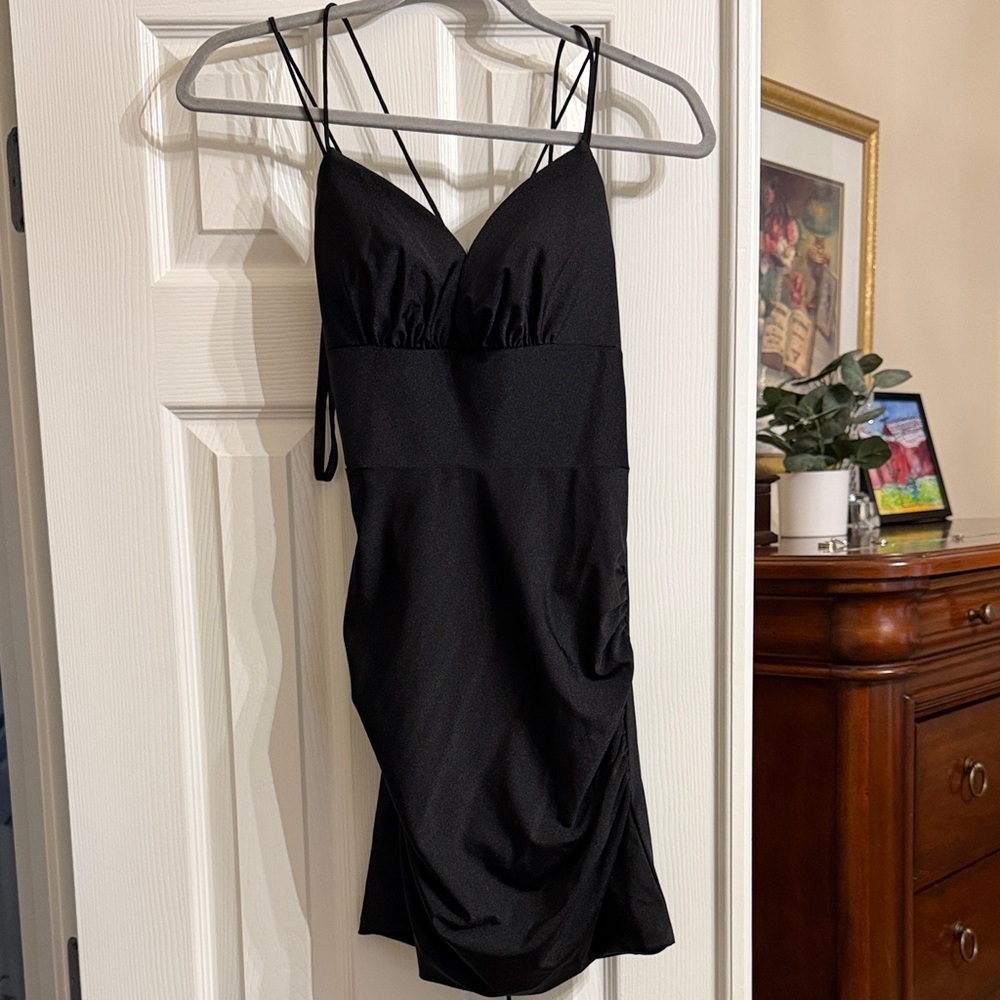 Sherri Hill Black Strappy Prom Dress